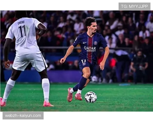 巴黎圣日耳曼与朗斯榜首之争将延续至赛季末段